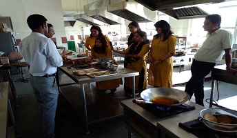 Workshop on how to reuse leftover foods