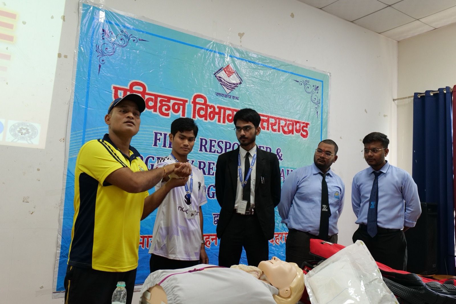 Road Safety and First Aid Training at Jigyasa University